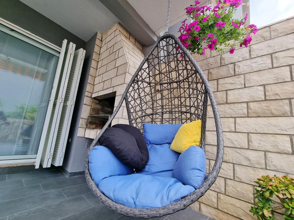 Ferienwohnung Deluxe Novalja Exterior foto